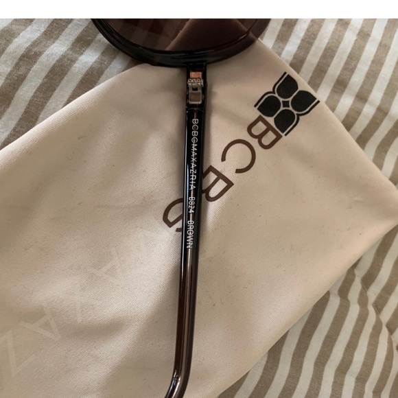 Sunglasses 🕶 - Picture 2 of 2